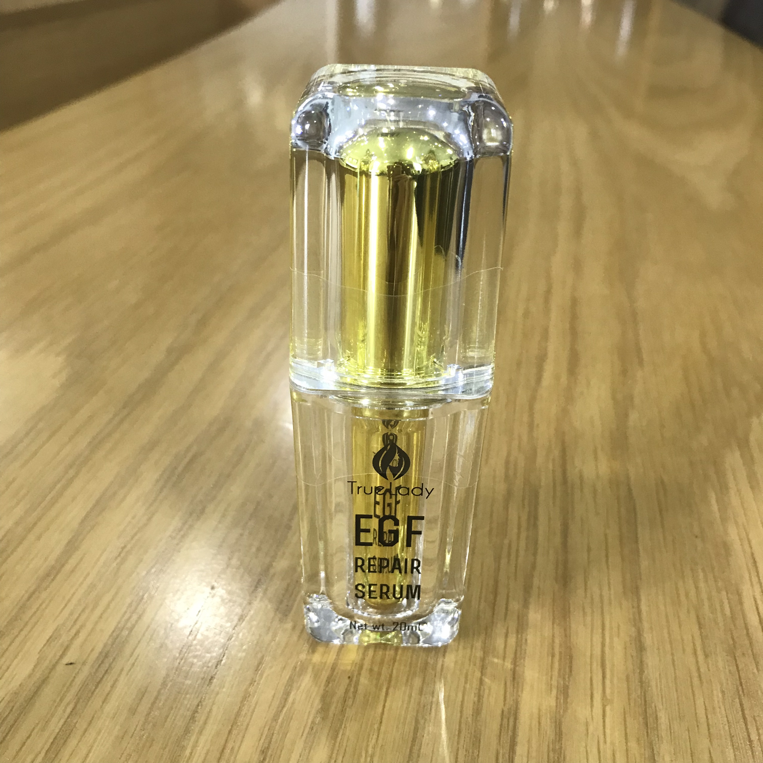 Collagen EGF – Repair Serum ( Siêu phẩm chống lại 5 dấu hiệu lão hóa, tái sinh, phục hồi và bảo vệ da.)