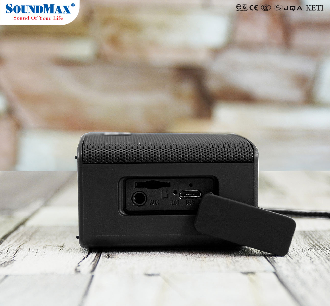 Loa di động chống nước SoundMax R-200/1.0 | Loa Bluetooth SoundMax R200 - Hàng chính hãng