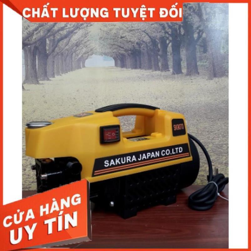 Máy rửa xe Sakura - DC1800-giá rẻ Tặng bình xịt tuyết