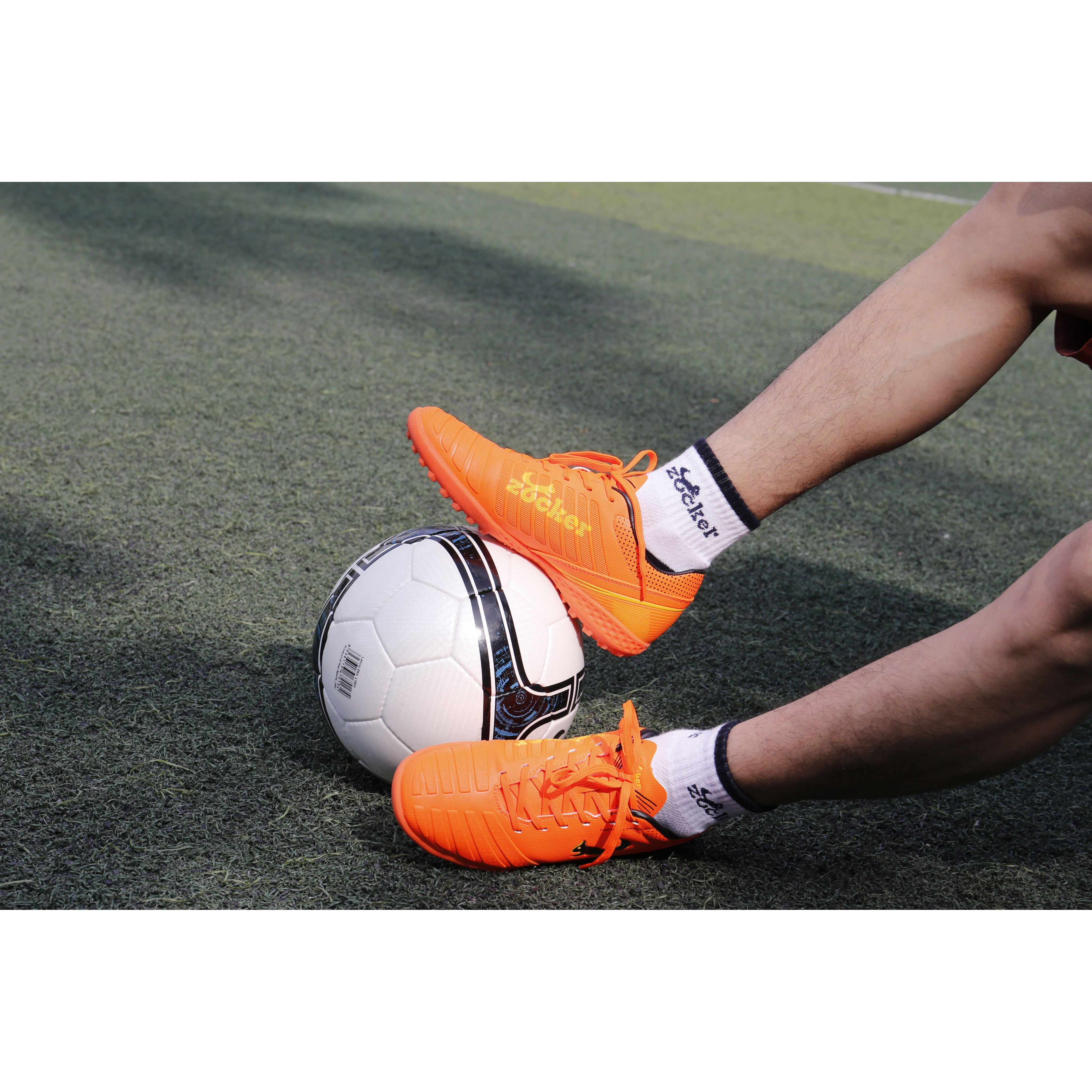 Giày đá bóng Zocker ZTF 1902 Orange/Yellow