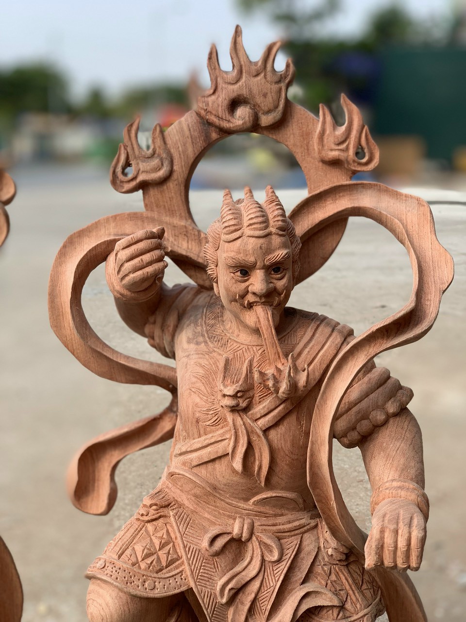 Cặp tượng điêu khắc vi đà tiêu diện hộ phát bằng gỗ hương đá víp đẹp long lanh kt cao 60×27×17cm