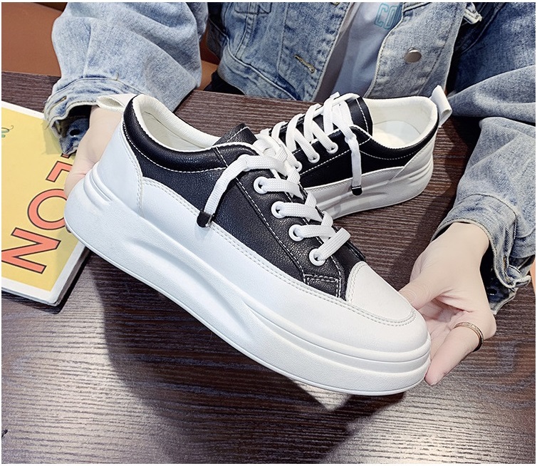 Giày thể thao nữ , giày sneaker nữ SODOHA SDH11WB