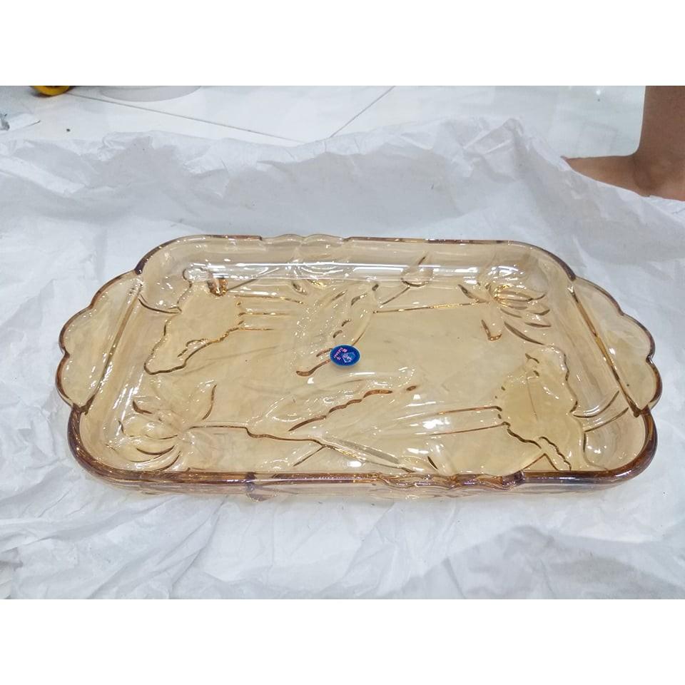 Khay thủy tinh chữ nhật có hoa văn