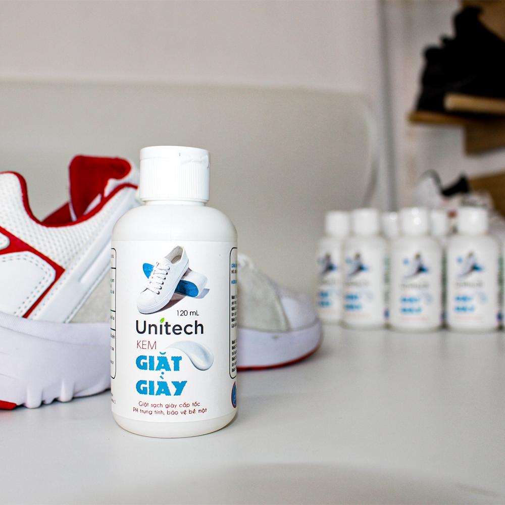 Kem giặt giày khô cao cấp Unitech - Gel giặt giày dép tiện dụng, giặt được mọi loại giày (sneaker, giày thể thao, giày da, nhung ..vv) (120 ml)