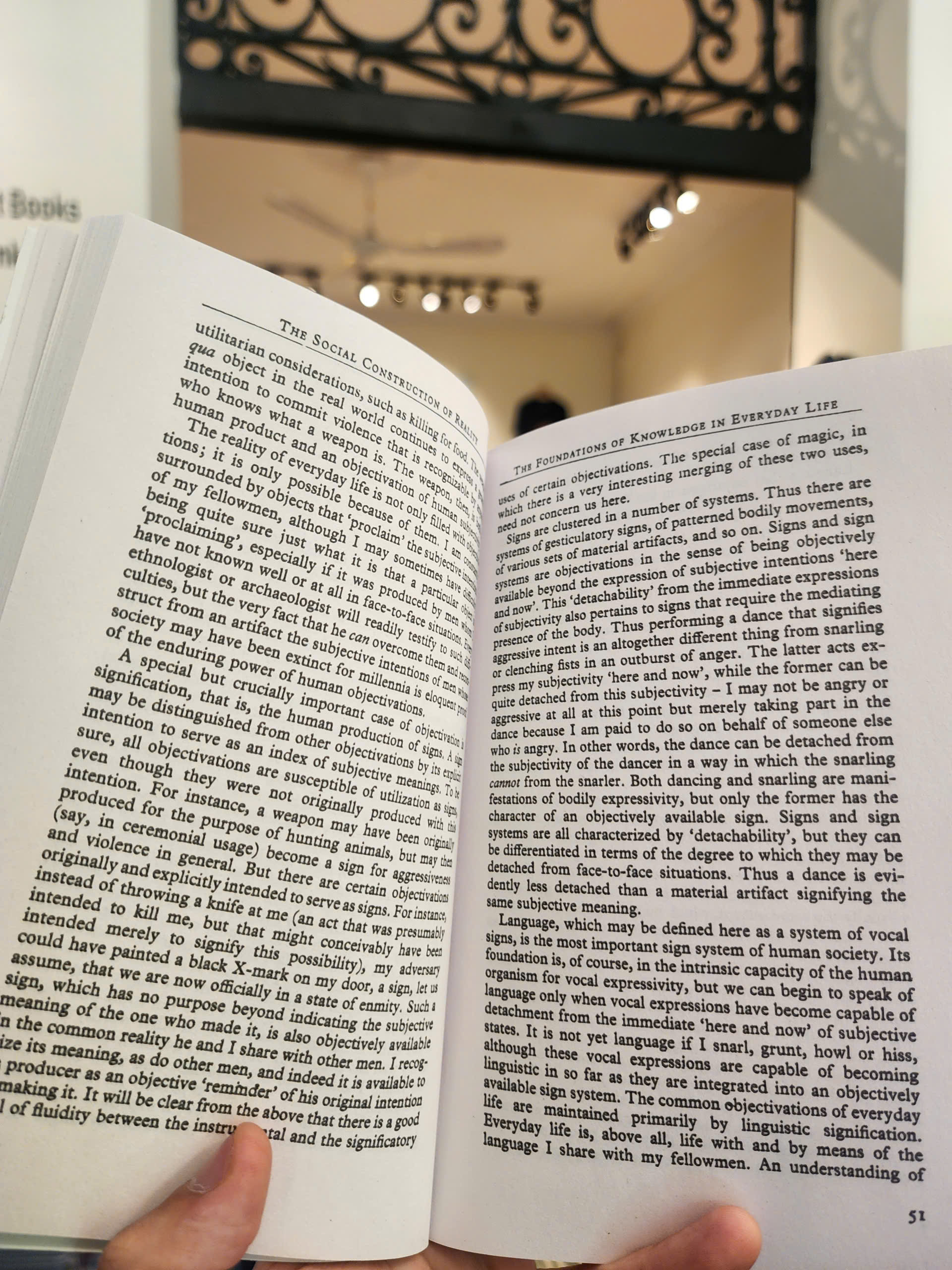Sách - The Social Construction Of Reality by Peter L. Berger / Sociology / Philosophy / Ngoại văn