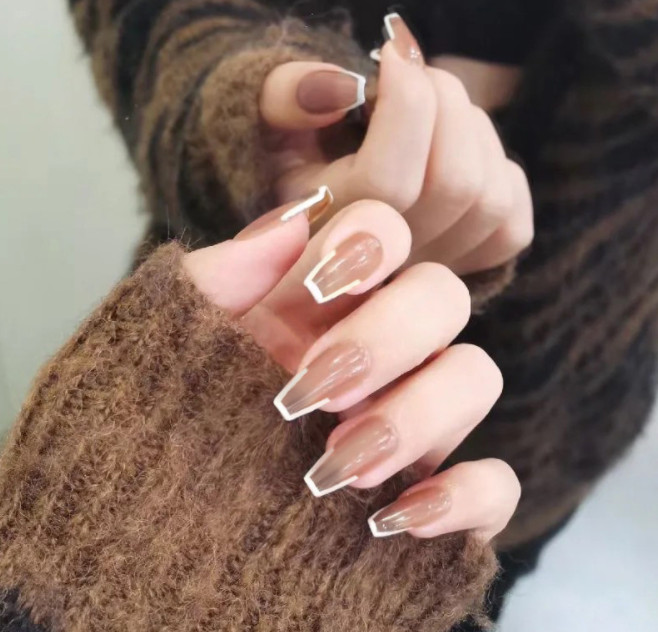 Bộ 24 móng tay giả nail thơi trang như hình