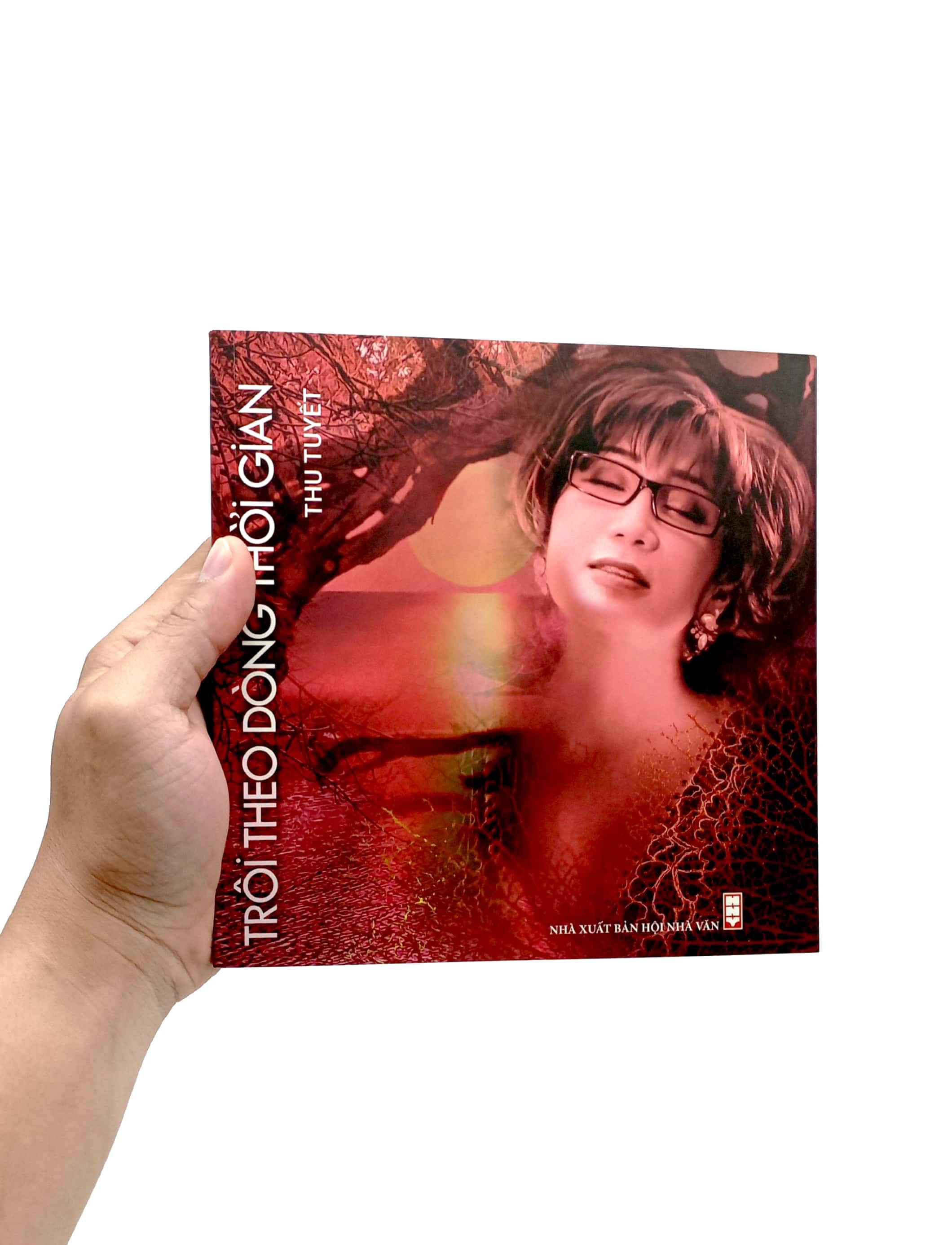 Trôi Theo Dòng Thời Gian