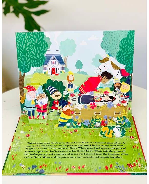 Snow White And the Seven Dwarves: Fairy Tale Pop-Up Book