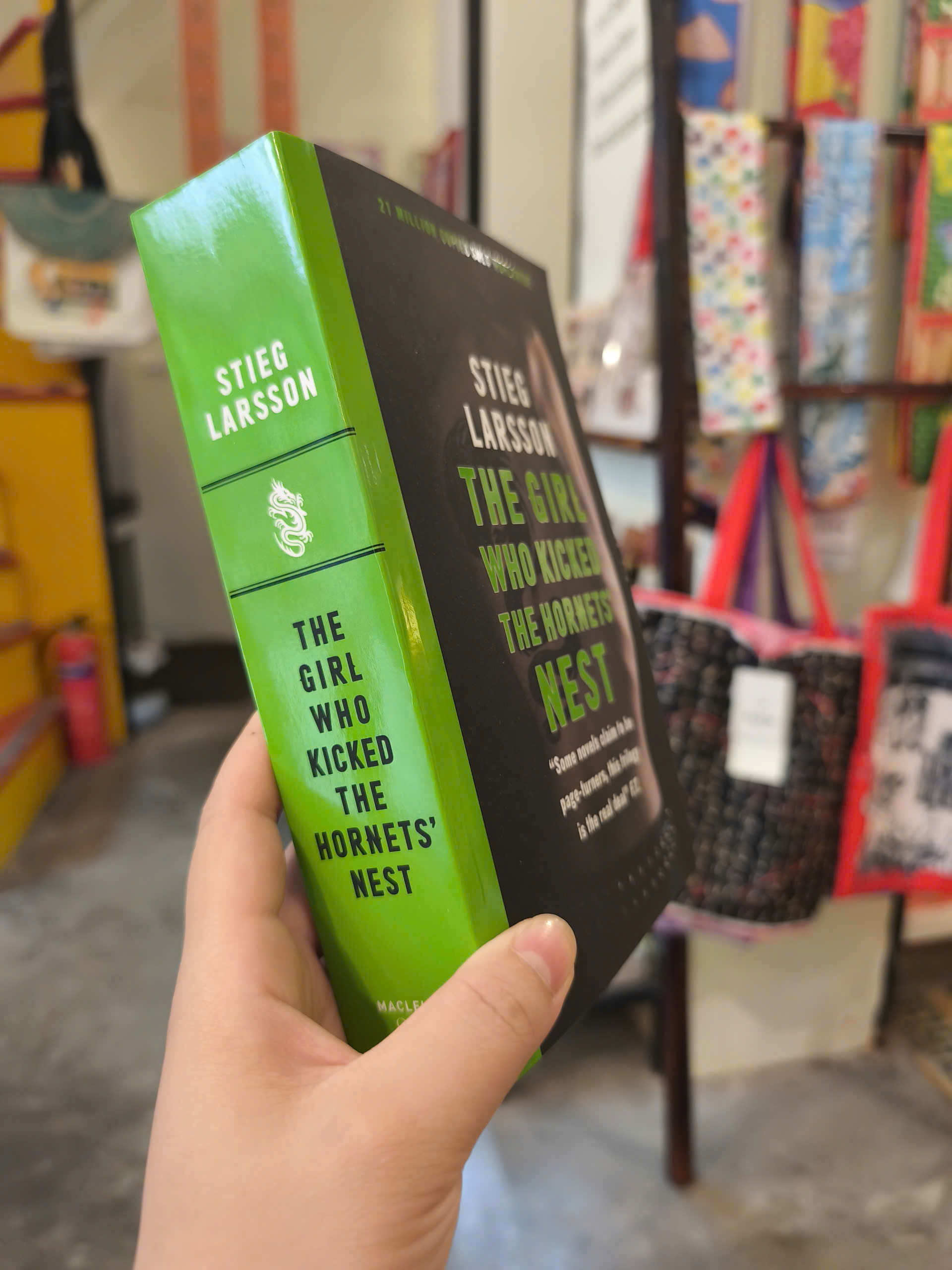 Sách - The Girl Who Kicked the Hornet's Nest by Stieg Larsson | Mystery Thriller/Ngoại văn Nhập khẩu