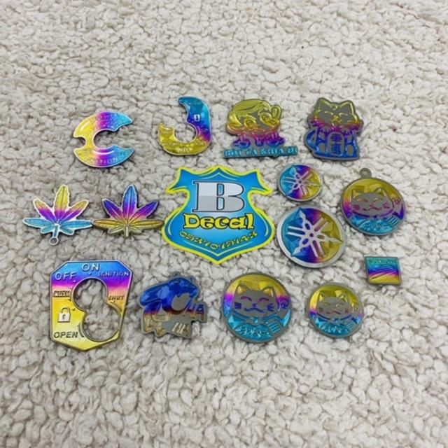 Sticker logo titan siêu rẻ đẹp