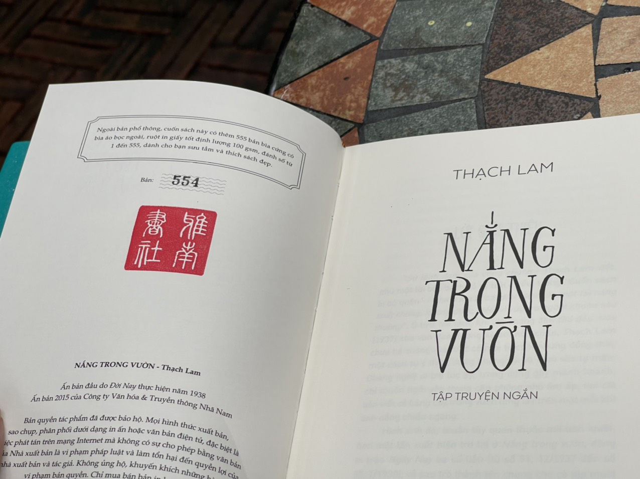 [Bìa cứng giới hạn S555 Việt Nam danh tác] – NẮNG TRONG VƯỜN (tập truyện ngắn) - Thạch Lam – Nhã Nam
