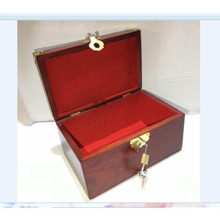 HỘP ĐỰNG CON DẤU CON ONG GẮN NGỌC GỖ HƯƠNG SIZE 19 - KÈM KHÓA MINI