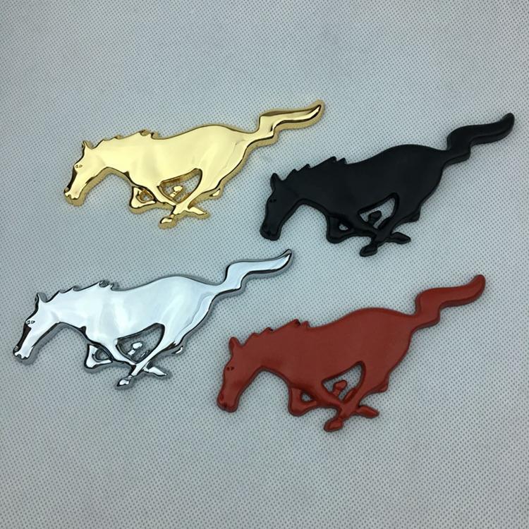 Phong cách mới nhất phù hợp với logo xe Mustang sửa đổi trong mạng tiêu chuẩn Ford mới Mondeo Mustang xe logo kim loại nhãn cơ thể