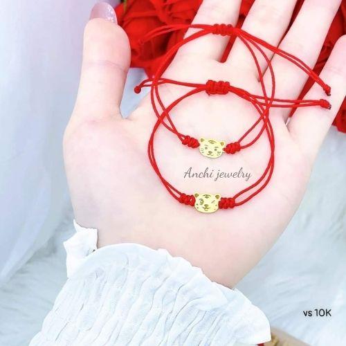 Vòng tay charm, vòng tay chỉ đỏ mix charm hổ vàng, dây đỏ đeo tay may mắn