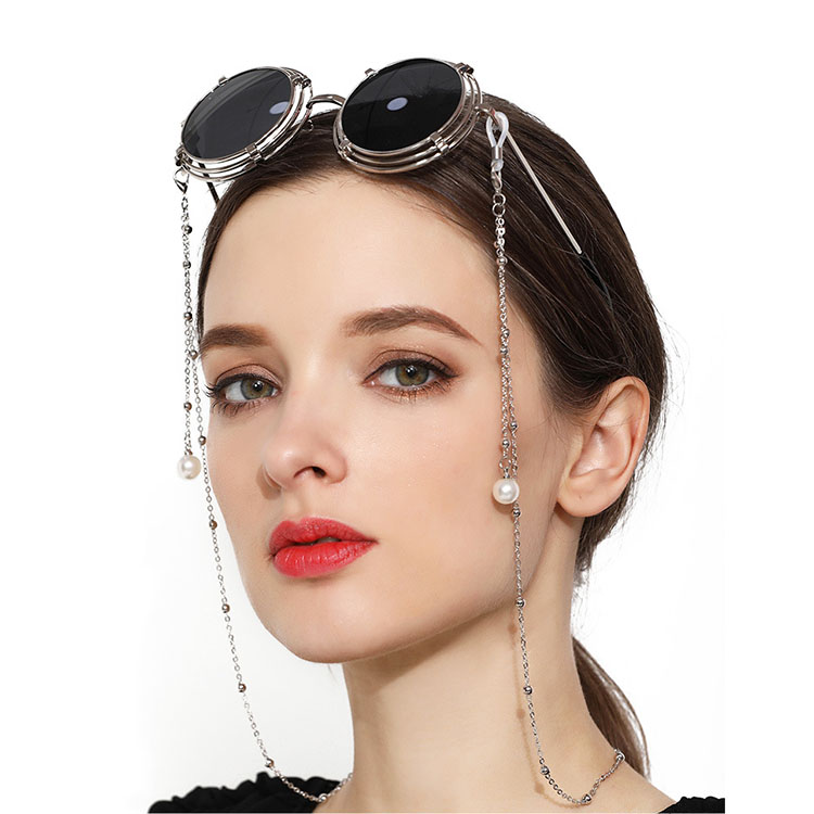 Dây đeo mắt kính titan không gỉ hot trend giới trẻ
