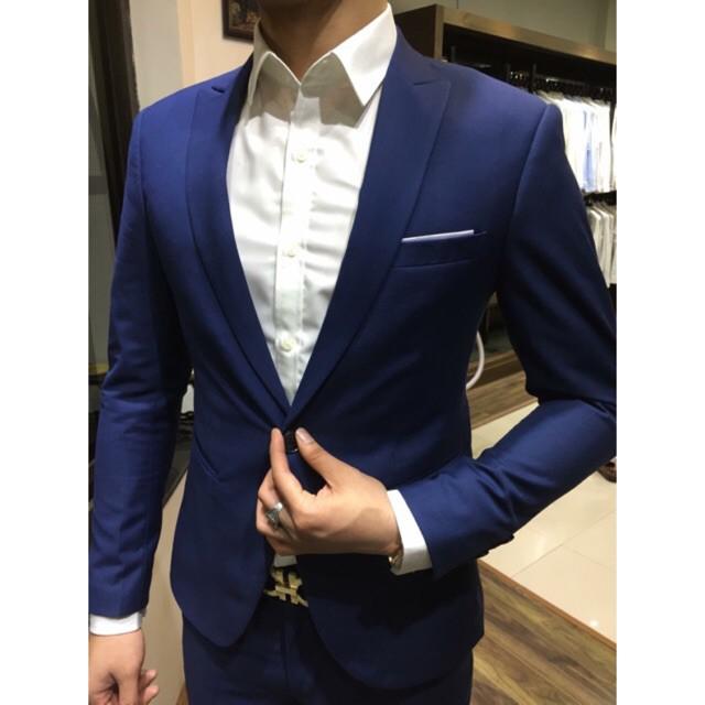 Bộ vest nam màu xanh đen sáng form ôm body chất vải dày mịn co giãn