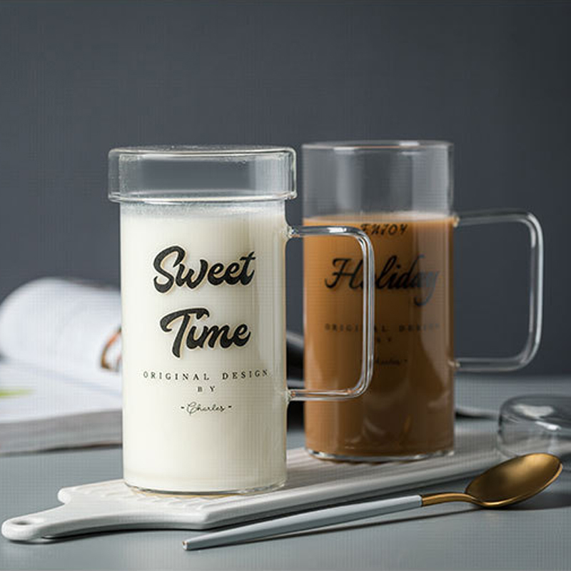 Ly thủy tinh 700ml chịu nhiệt có quai cầm sang trọng