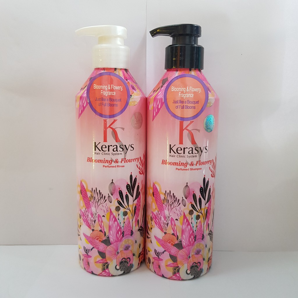 Cặp dầu gội/xả nước hoa KeraSys Blooming&amp; flowery - Hương tuyết tùng và linh lan Hàn Quốc (2x600ml) tặng kèm móc khoá