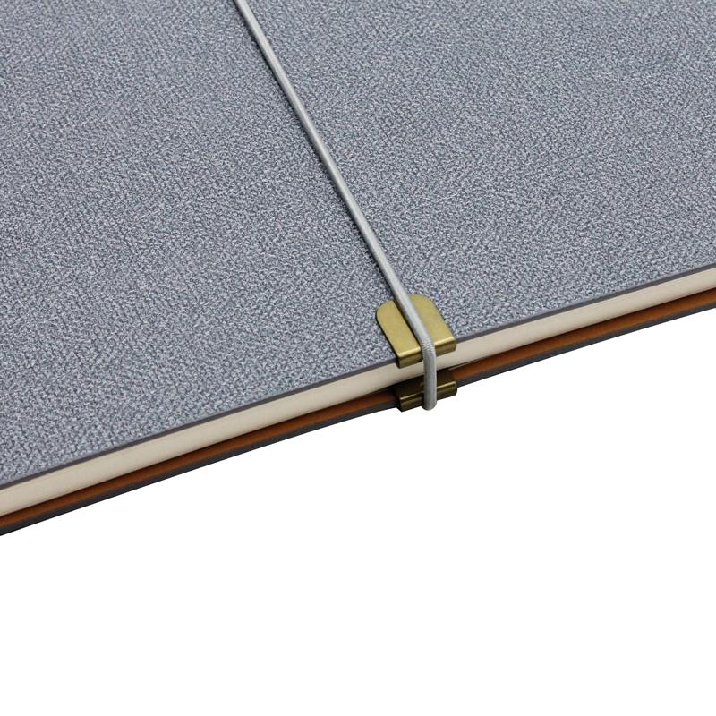 Sổ Bìa Da Kẻ Ngang Có Chấm 200 Trang 80gsm - The Sun ST 09-22