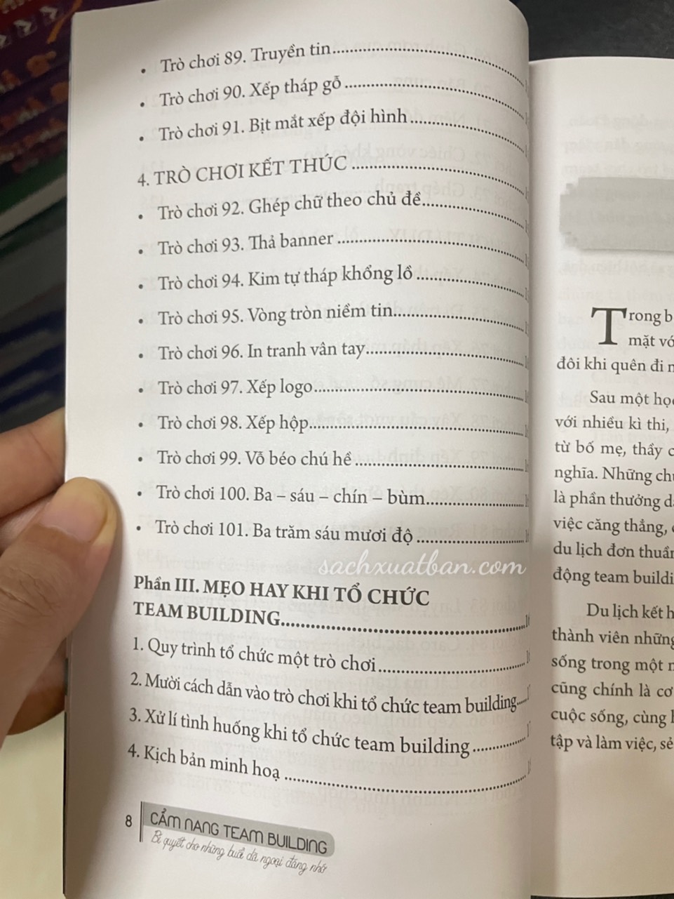 Sách Cẩm nang Team Buiding