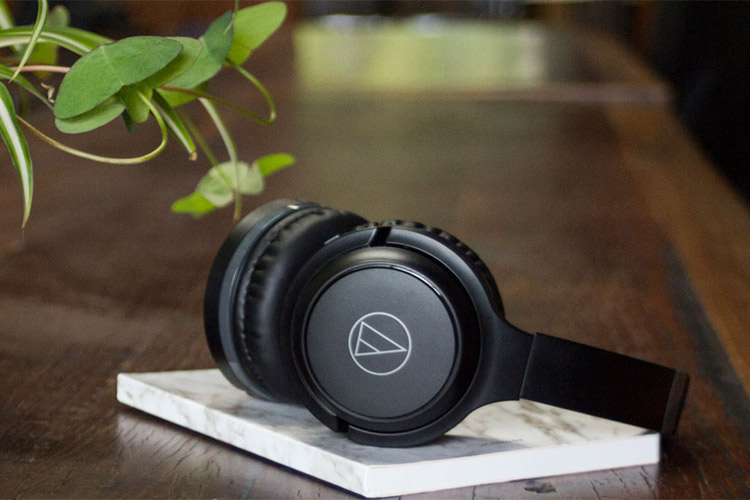 Audio Technica ATH-S200BT - Tai Nghe Bluetooth 4.1, Màng Loa Lớn, Tích Hợp Micro, Điều Chỉnh Âm Lượng, Thời Gian Sử Dụng 40 Giờ - Hàng Chính Hãng