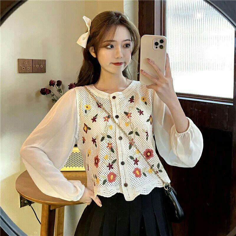 ÁO SƠ MI KIỂU HOẠ TIẾT HOA UZZLANG ÁO TIỂU THƯ