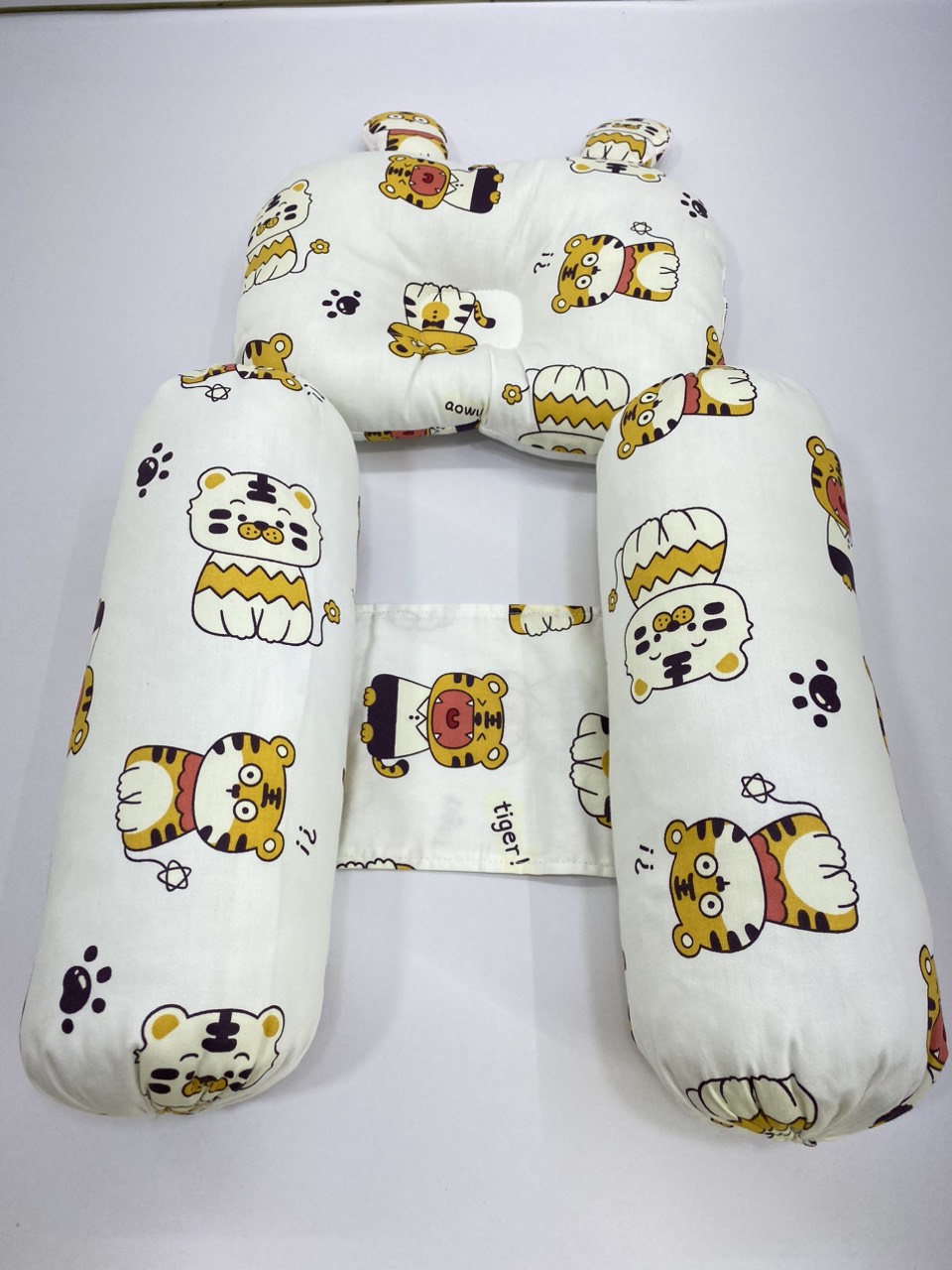 Bộ Gối Chặn Bé Sơ Sinh BabyTop ( 22x30 )( 10x30 )cm x2 ( Màu và họa tiết ngẫu nhiên )