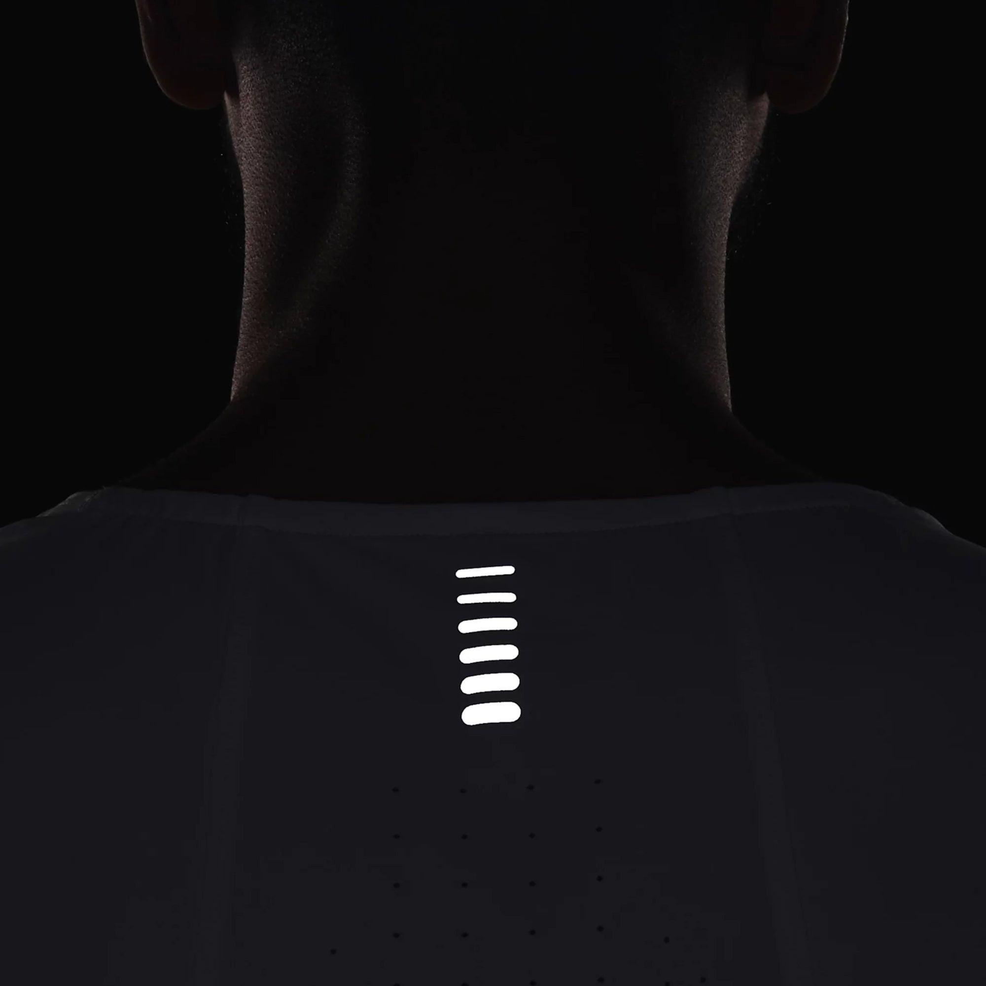 Áo ba lỗ thể thao nam Under Armour Iso-Chill Laser - 1372300-100