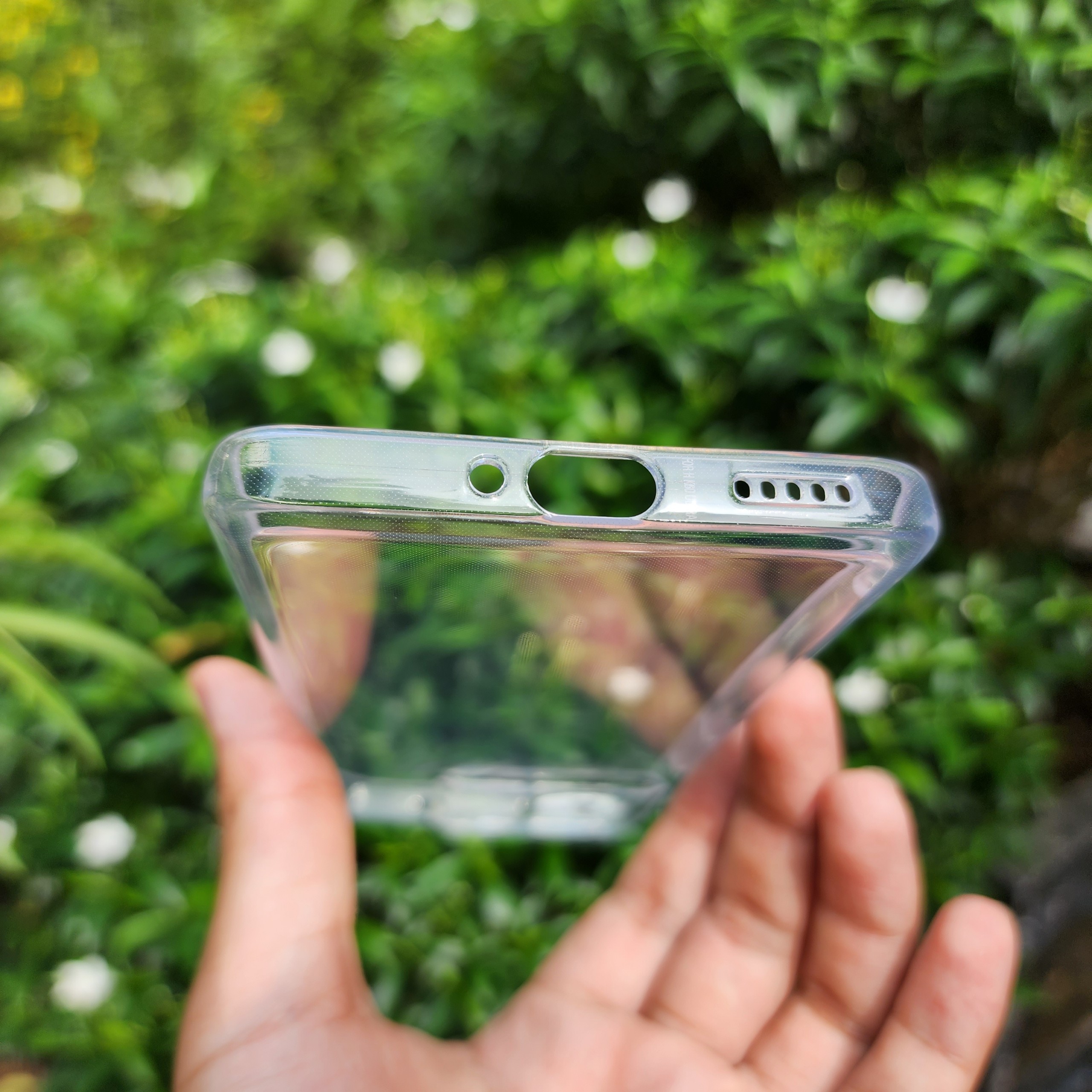 Ốp Lưng Dẻo cho Xiaomi 13T/ 13T Pro Trong Suốt Ôm Khít Máy, Có Gờ Bảo Vệ Camera.