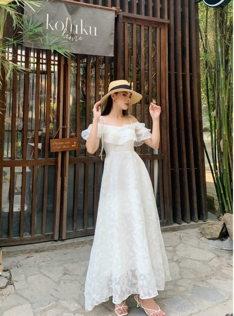 ĐẦM MAXI HOA NỔI 2 DÂY CỘT VAI RỚT BÈO TẦNG 13296