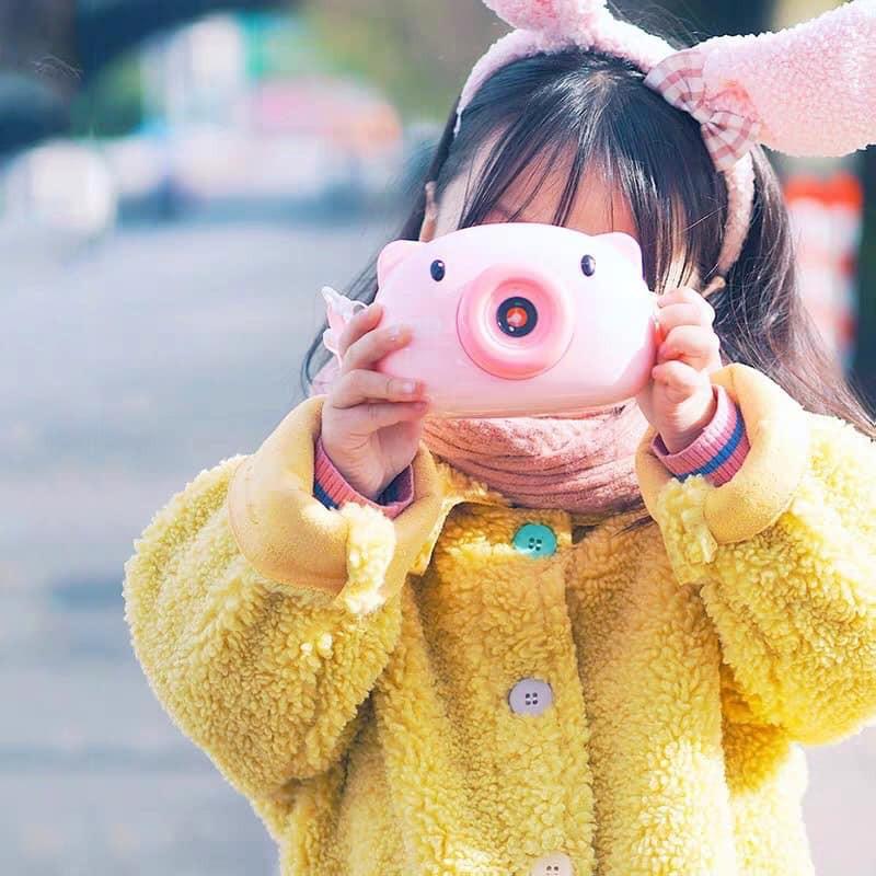 Máy ảnh bắn bong bóng hình heo siêu dễ thương