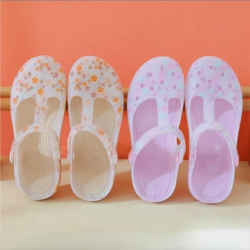 Giày Sandal Nhựa Đế Mềm Chống Trượt In Họa Tiết Thời Trang Cho Nữ