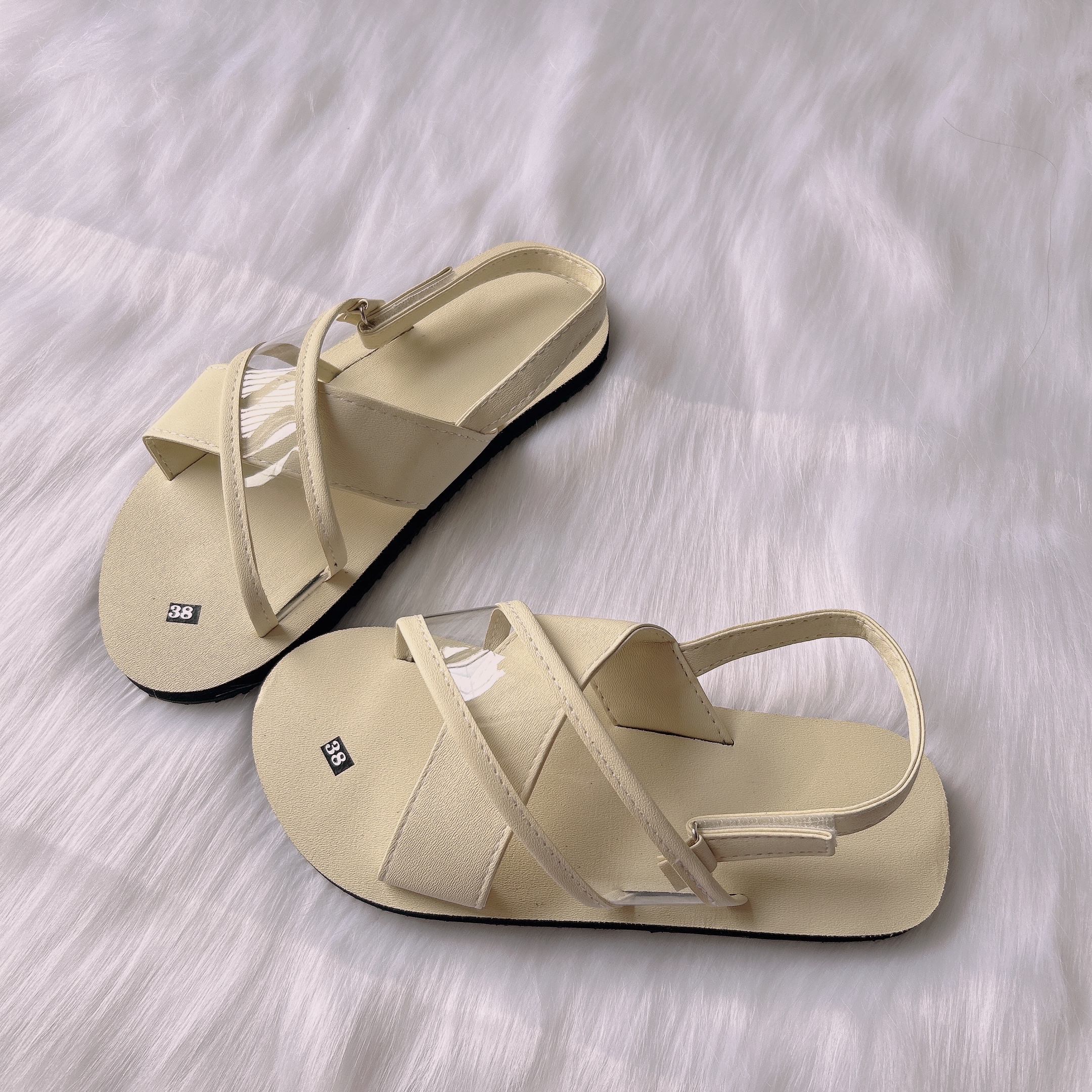 Dép sandal Nữ quai da mềm Đế bệt Cao Su ôm chân LYNA Sandal mã SD12