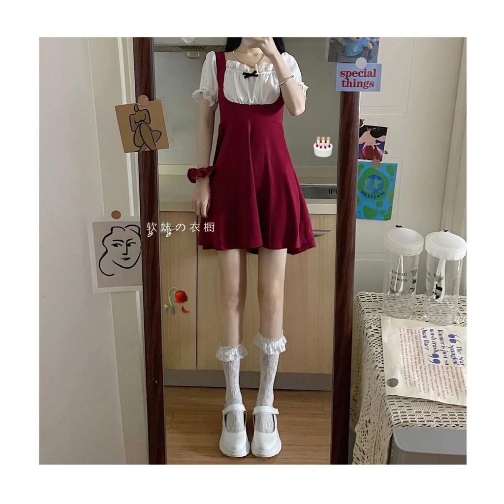 Váy ngắn cổ viền ren dễ thương