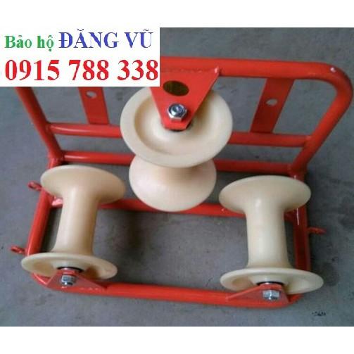CON LĂN KÉO DÂY ĐIỆN BÁNH NHỰA