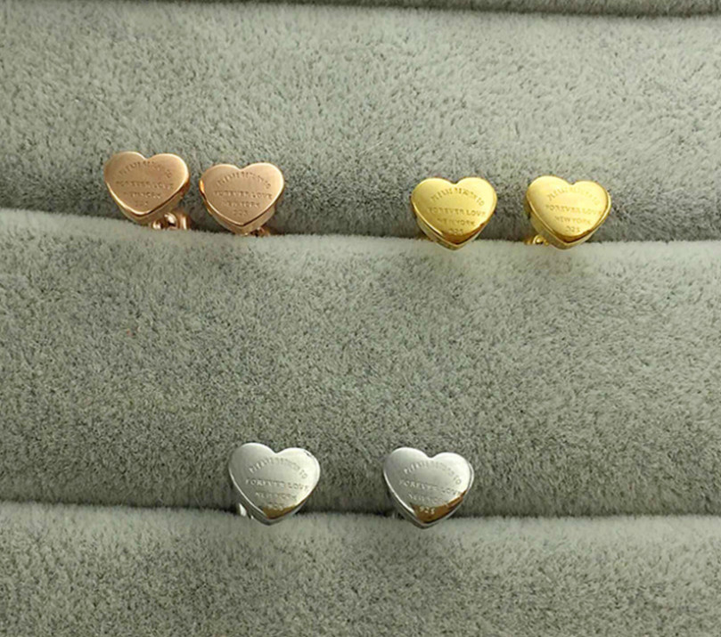 Bông Tai Nữ Hình Trái Tim Chất Liệu Thép Titan TT 0919 - 1 Cặp