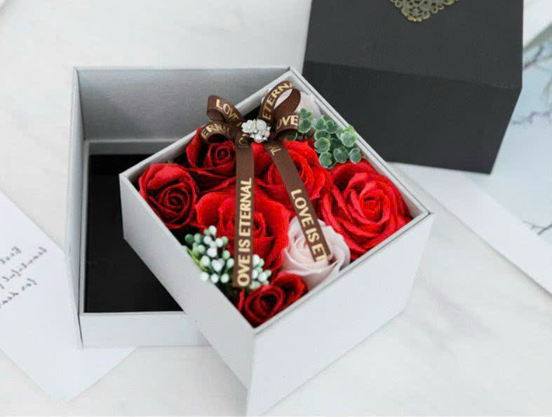 Hộp Quà Tặng Sáp Thơm Hoa Hồng 2 Tầng Sang Trọng Phong Cách Hàn Quốc Quà Tặng Dành Cho Người Thương