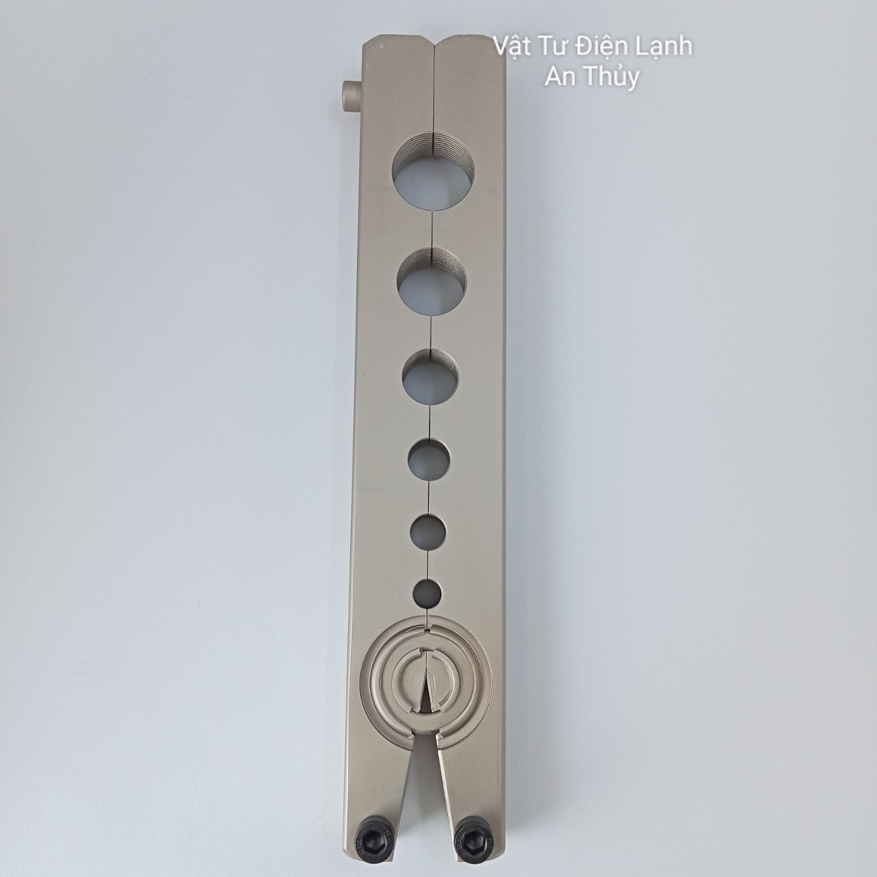 Bộ kẹp loe ống đồng VALUE VFB-I kích thước 3.4cm x 18.5cm