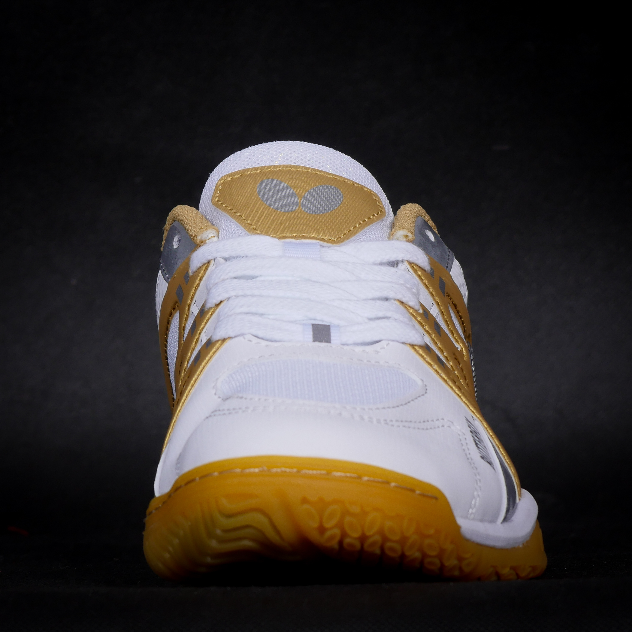 Giày Bóng Bàn Cao Cấp Lezoline 9 - Màu Trắng Vàng Đồng - Cực Phẩm Đế Cao Su Siêu Bám Sân