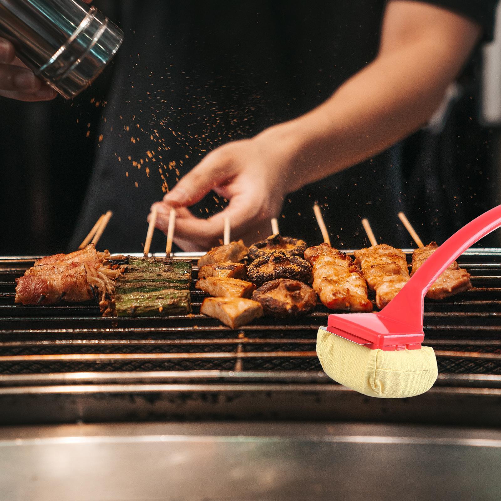 Grilling Grate Cleaner 2 in 1 Outdoor Grill Brush for Stainless Steel Grates