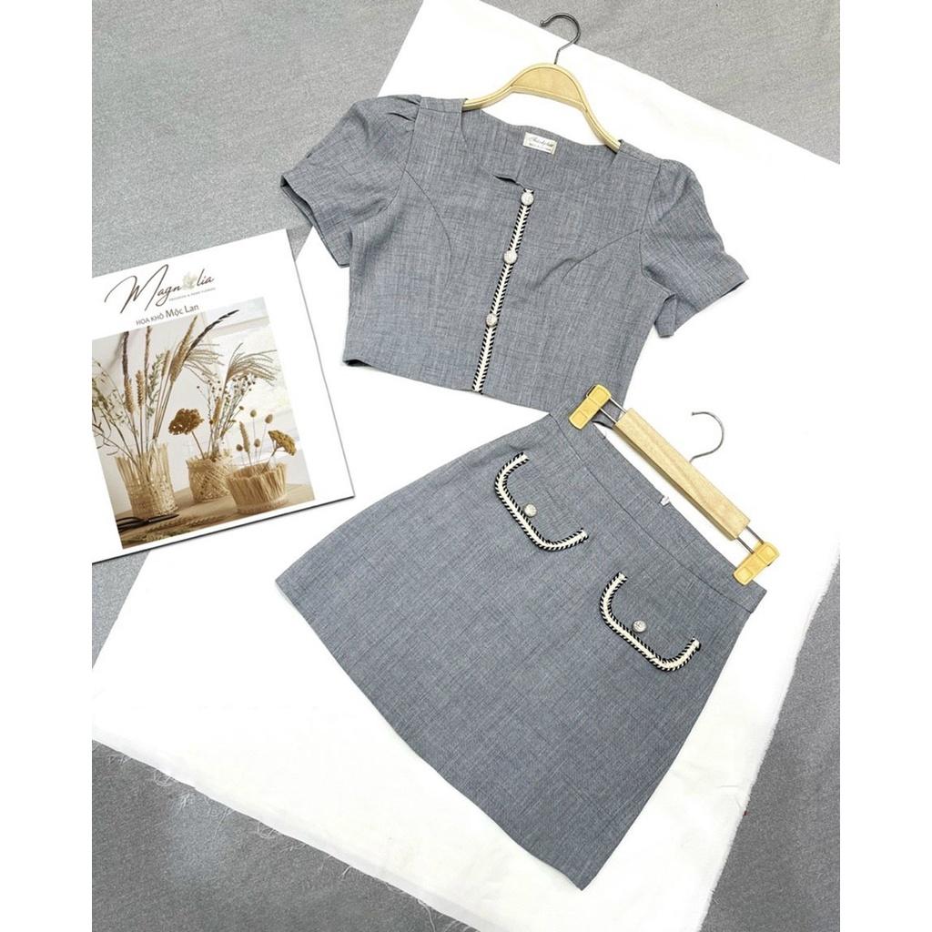 Bộ áo croptop kèm chân váy A kết hợp 2 túi trước dễ thương
