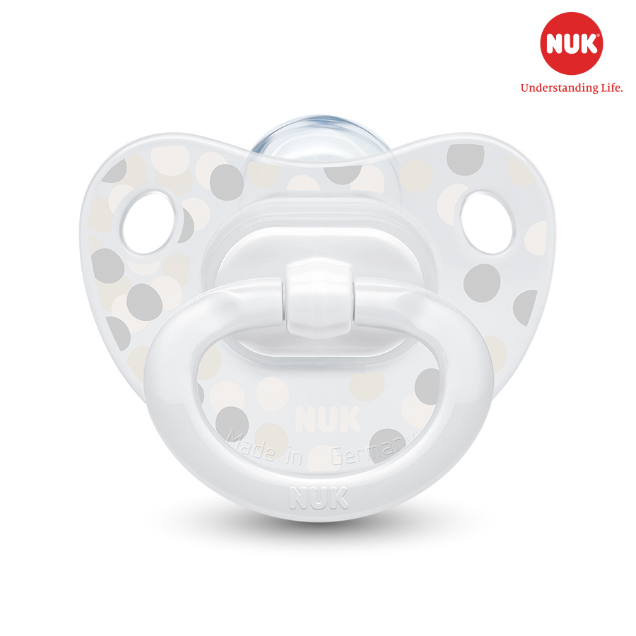 BỘ 2 TI GIẢ NUK HAPPYDAYS SILICONE 6-18M (màu ngẫu nhiên)