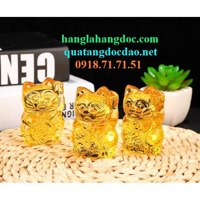Mèo vẫy tay thần tài pha lê biểu tượng của sự tài lộc & hưng thịnh