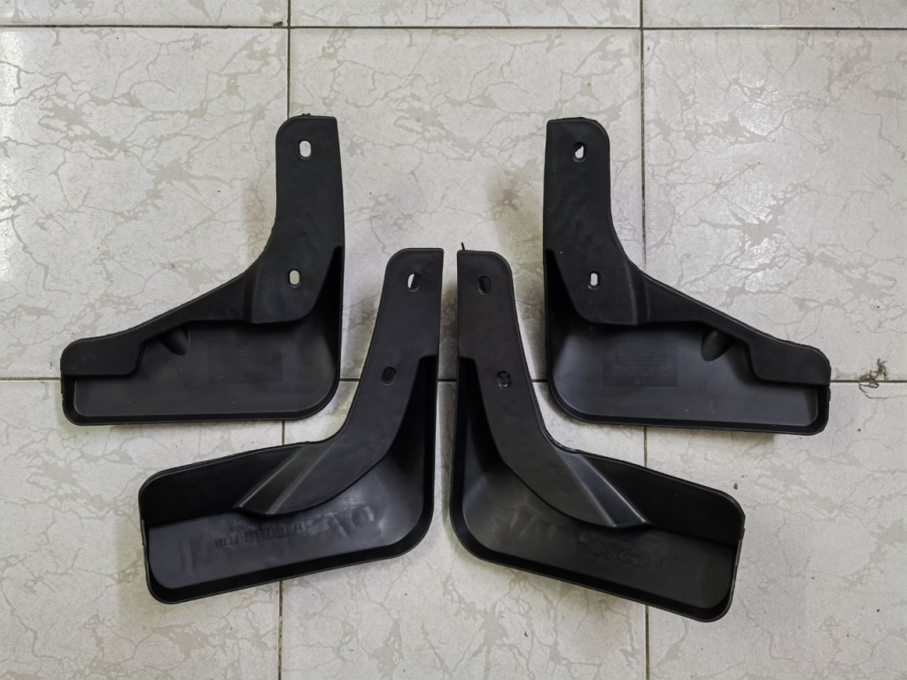 Bộ chắn bùn bánh xe Nissan Qashqai