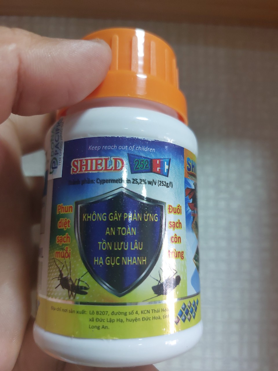 Thuốc diệt muỗi, côn trùng SHIELD 252EC - chai 100ml