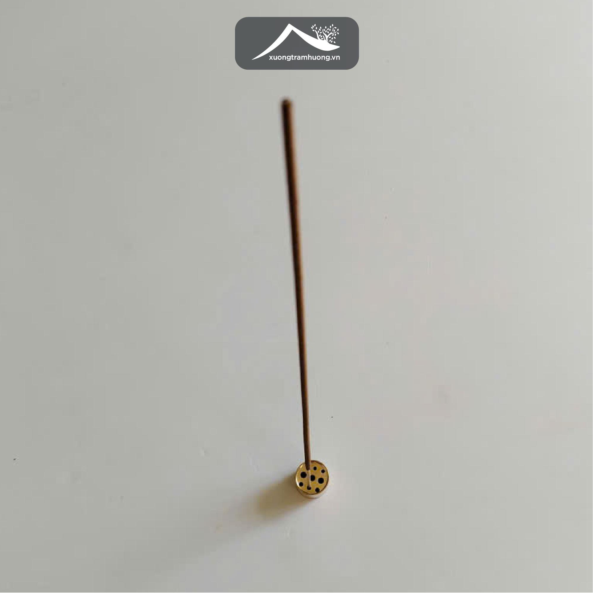 Agarwood Incense Burner Base Made of Ceramic Japanese Pattern Incense Burner for Home Aromatherapy, Purification, Worship, Feng Shui