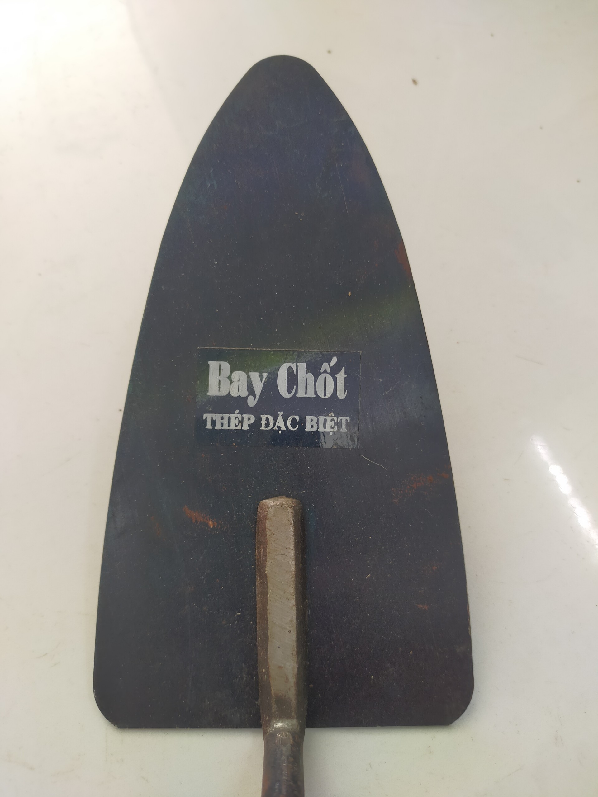 Bay chốt