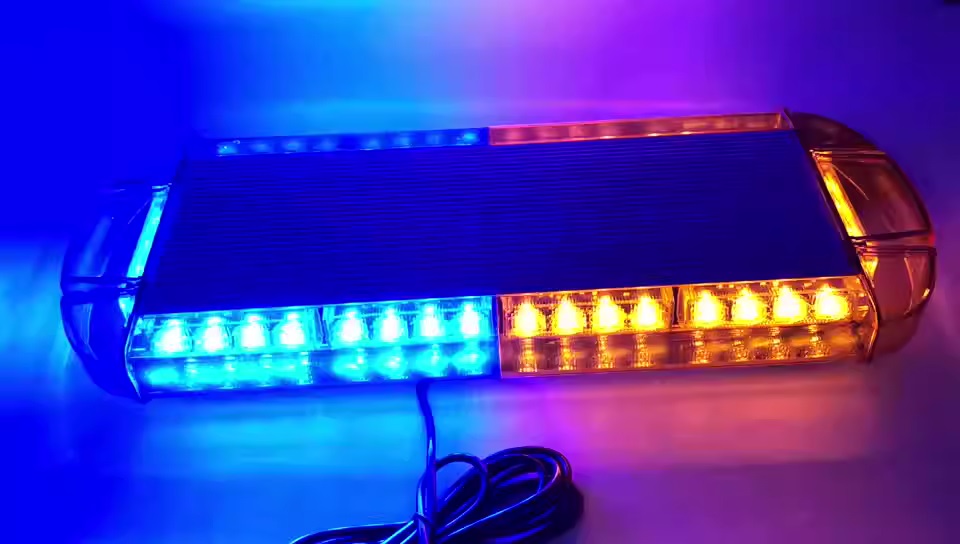 Đèn LED Police xanh đỏ 12V 40 bóng gắn nóc xe ô tô