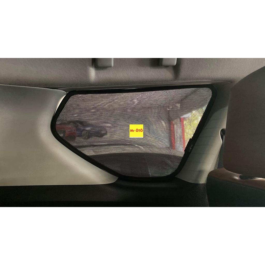 Rèm Che Nắng Ghế 3 Xe Toyota Innova 2016-2021 Loại 1. Cam Kết Chuẩn Khít Theo Xe