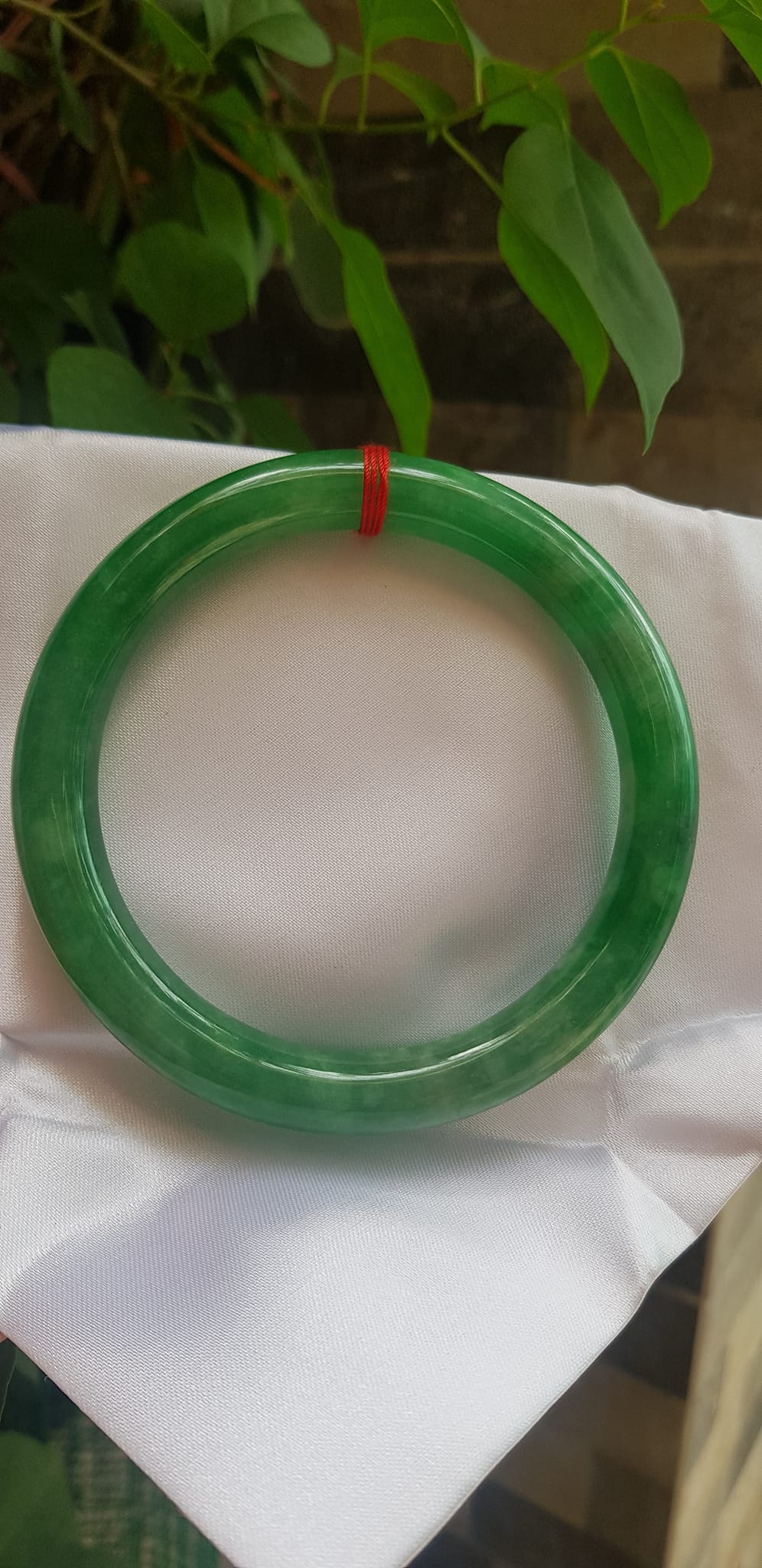 Vòng tay Nam Nữ đá Cẩm Thạch Đậu Lý QC size lớn 64mm x cọng 10mm Vòng màu xanh đậu lý bông bóng đẹp Anh Chị tay to Cân Nặng 73kg- 85kg đeo ạ